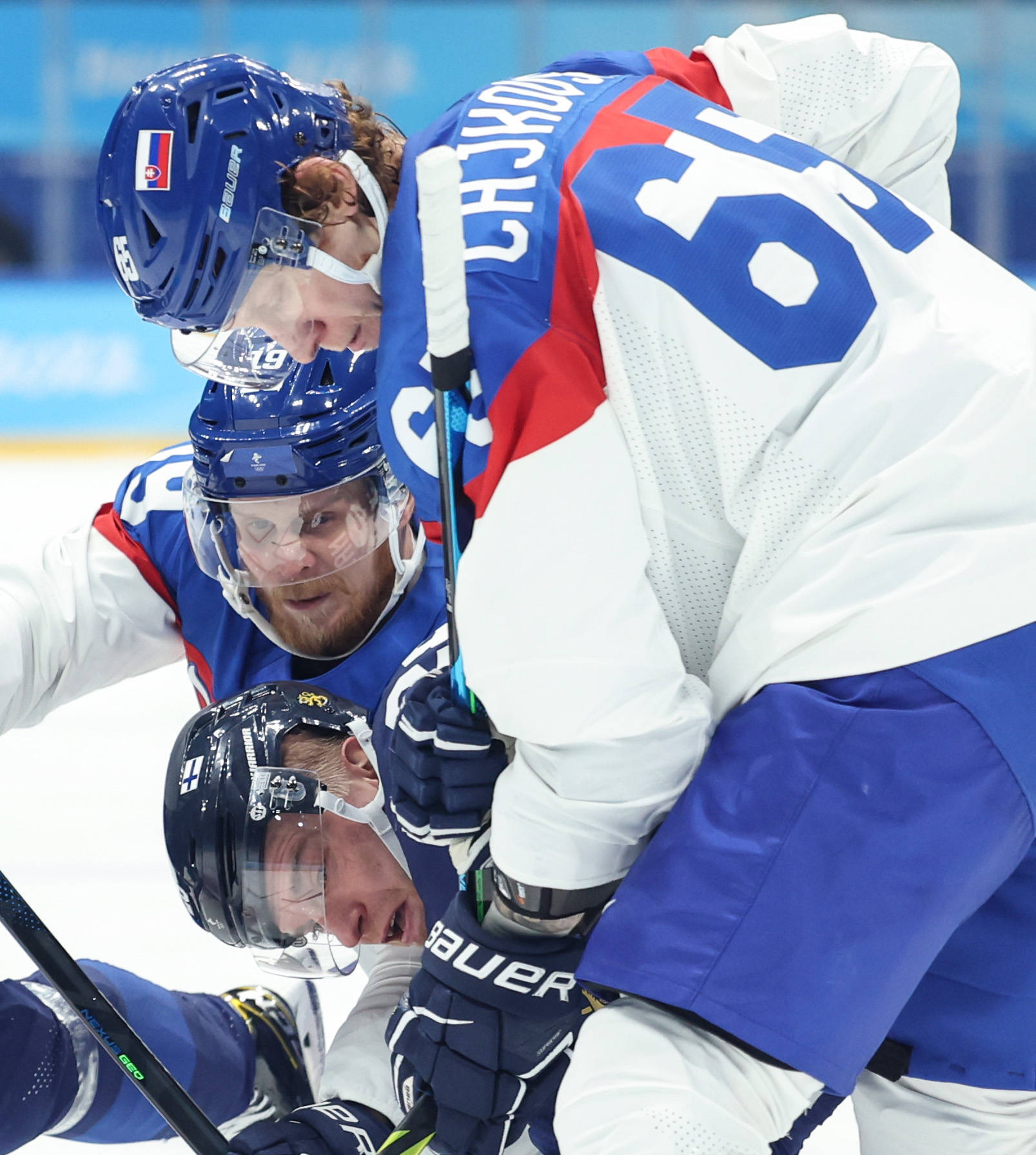 斯洛伐克队惜败错失晋级机会，积极备战下一战的简单介绍