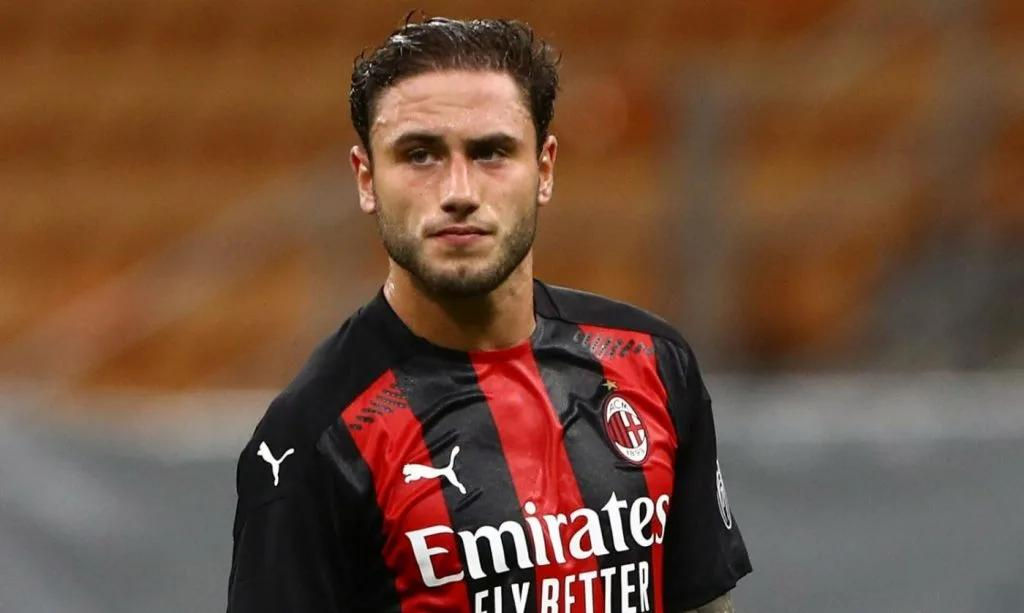 乌迪内斯挑战AC米兰:全力争取不败的简单介绍 乌迪内斯挑战AC米兰:全力争取不败的简单介绍