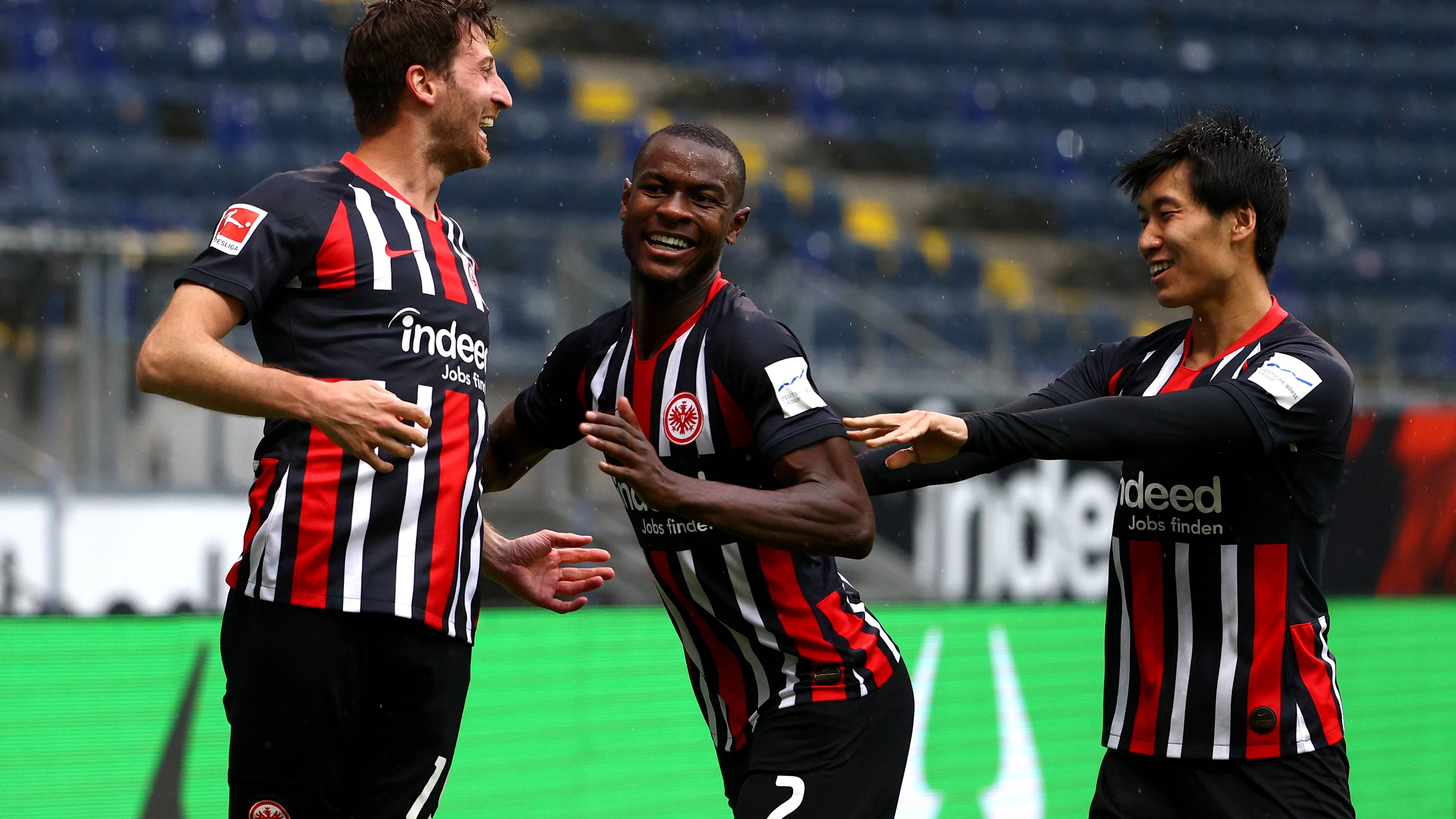 弗赖堡惨遭逆转，客场比赛失利