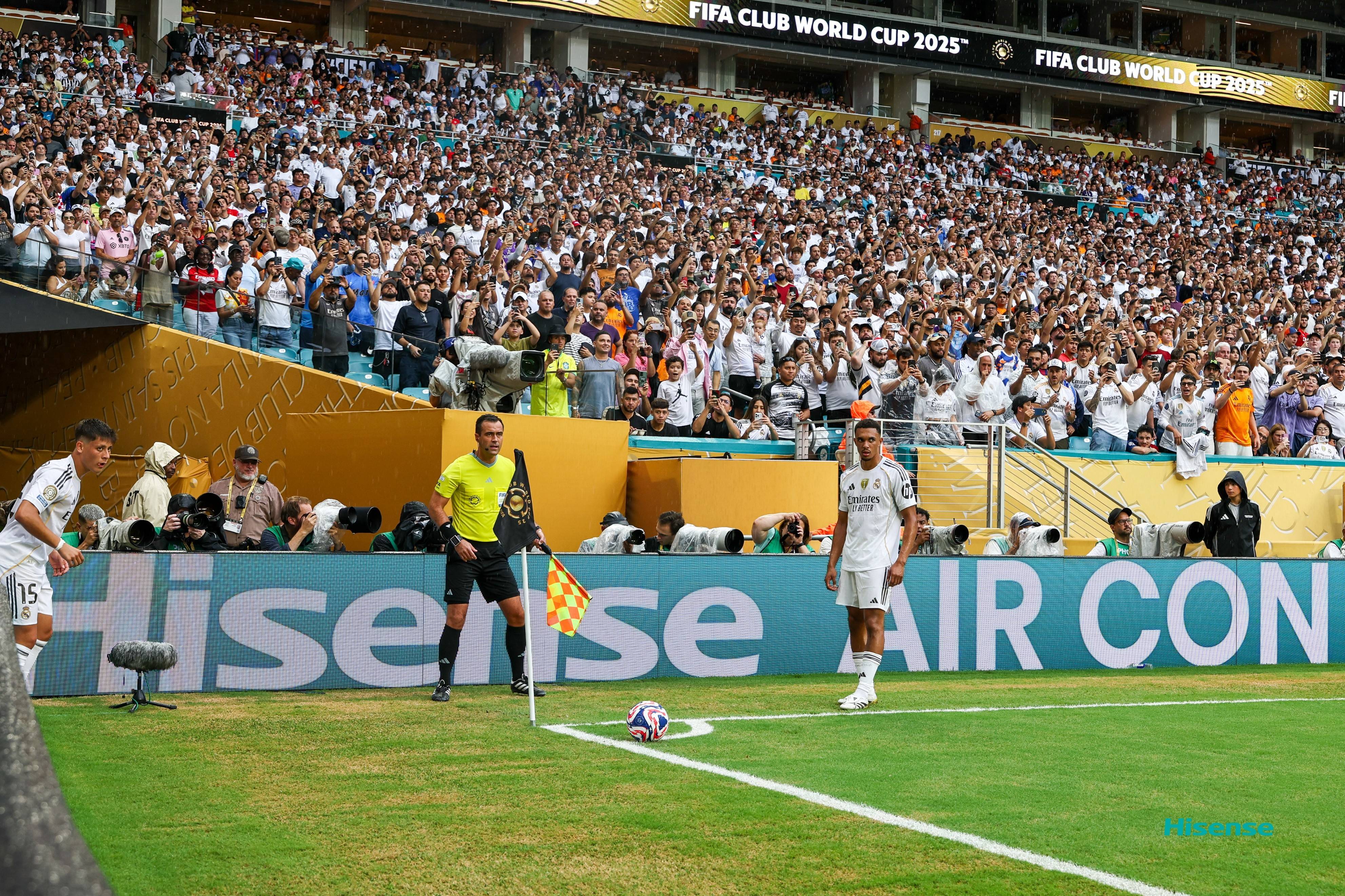 尤文遭遇巴萨绝杀，无缘四强