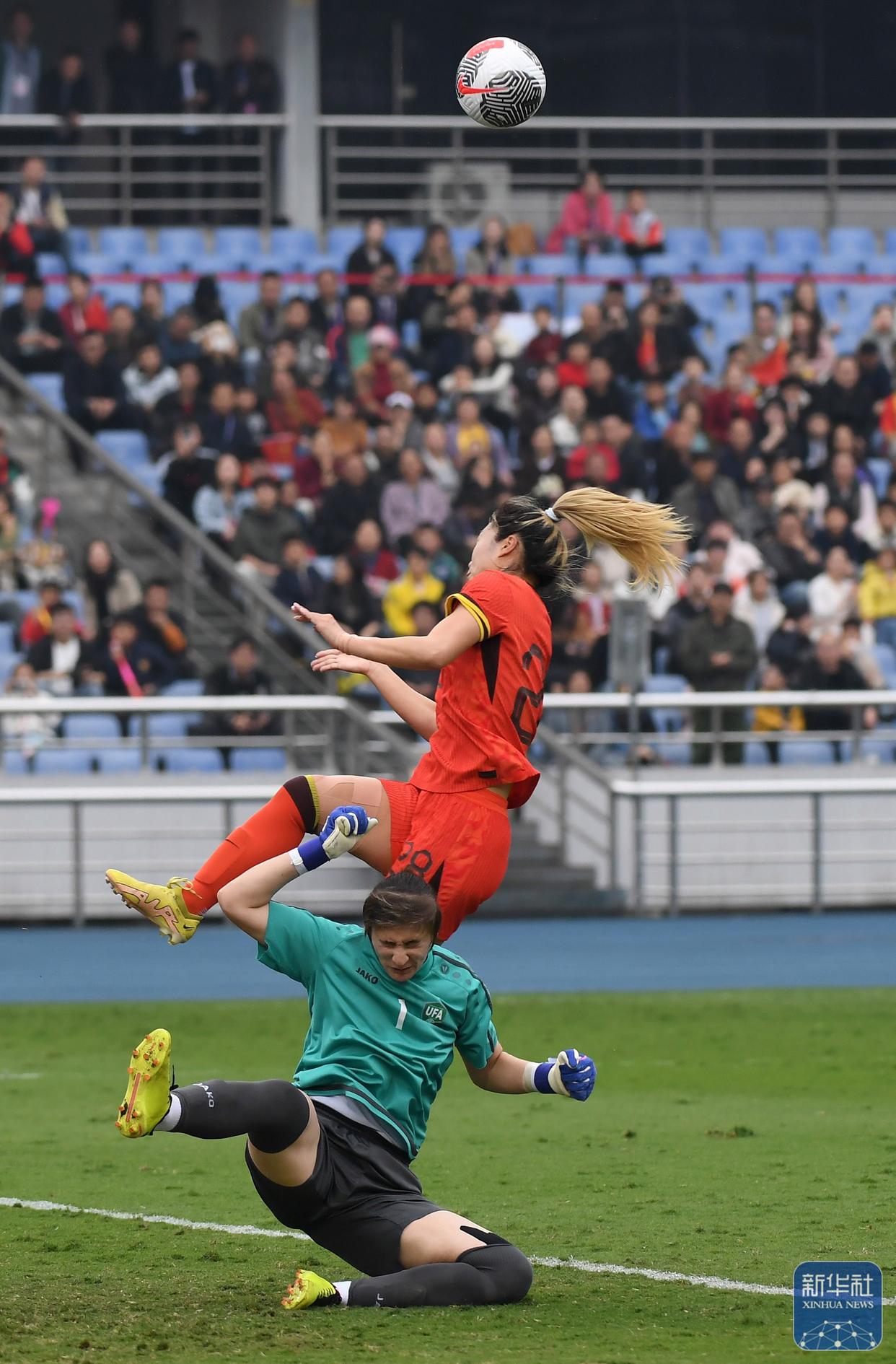 世界女足锦标赛实力悬殊,比赛风格各异看点多 世界女足锦标赛实力悬殊,比赛风格各异看点多