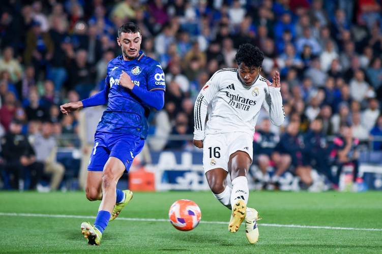 B体育体育登录入口-阿拉维斯主场逼平赫塔菲，难分胜负的简单介绍