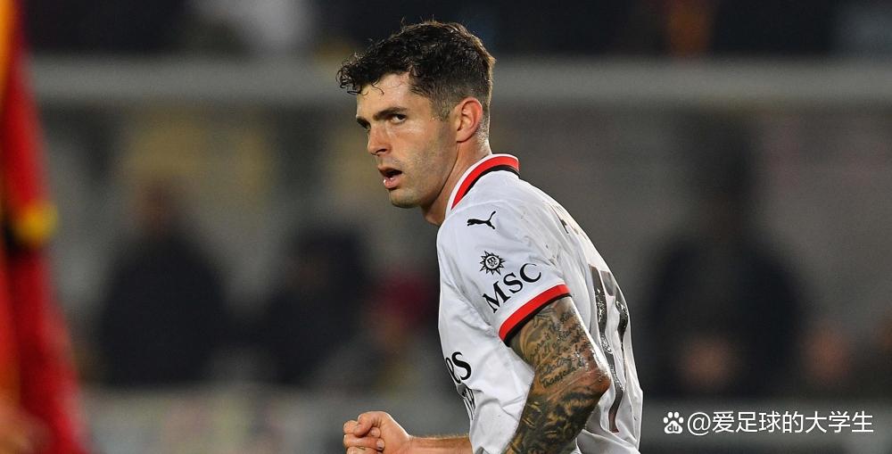 莱切失球频繁，防守问题引起关注