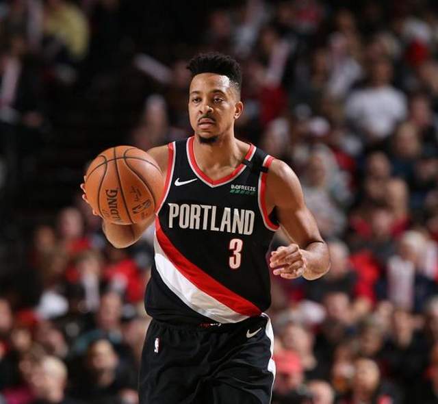 B体育体育网页版入口-爵士大胜太阳，取得两连胜